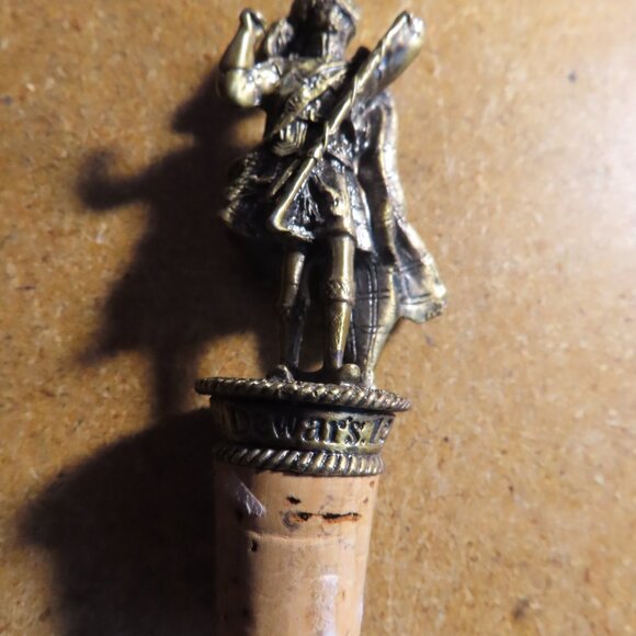 Dewar's 12 Bottle Stopper; Cork; Pewter; Scottish Warrior - Picture 1 of 3